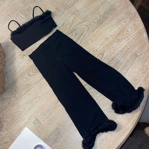 Fashion Nova Kids Set black fur trim size 6
